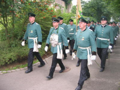 2008-07-21_0003_SF-Mo_Ehrenmal_09h16