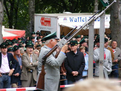 20090720__096_SF-Mo_11h56_Vogelschie�en